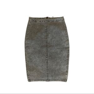 Denim acid wash pencil skirt
